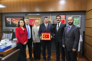 T.B.M.M' DE SAYIN VEKİLLERİMİZE TEKNİK HİZMETLER SINIFI ÇALIŞANLARININ SORUNLARINI DİLE GETİRDİK, ÇÖZÜM YÖNTEMLERİNE İLİŞKİN İSTİŞARELERDE BULUNDUK.