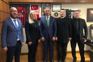 T.B.M.M' DE SAYIN VEKİLLERİMİZE TEKNİK HİZMETLER SINIFI ÇALIŞANLARININ SORUNLARINI DİLE GETİRDİK, ÇÖZÜM YÖNTEMLERİNE İLİŞKİN İSTİŞARELERDE BULUNDUK.